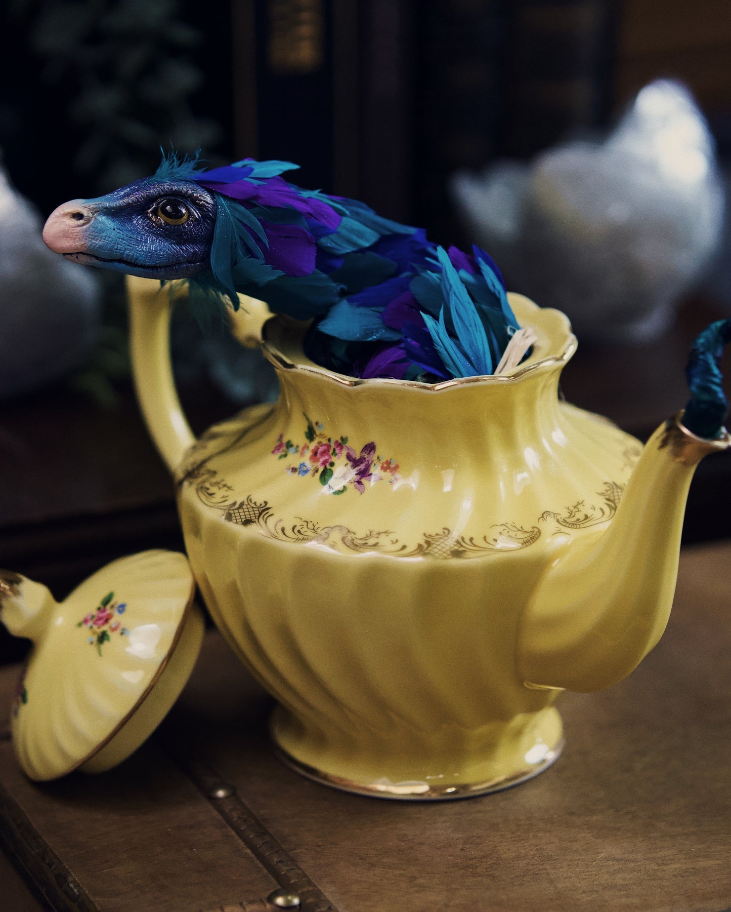 Occamy in Vintage Teapot